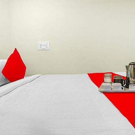 Hotel O Aayush Stay Inn Hyderabad Exterior photo